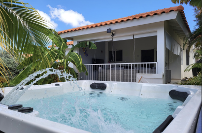 Marbella Estate Jan Thiel fully furnished -  gated community - Jacuzzi - puclic  Pool - Include garden maintenance