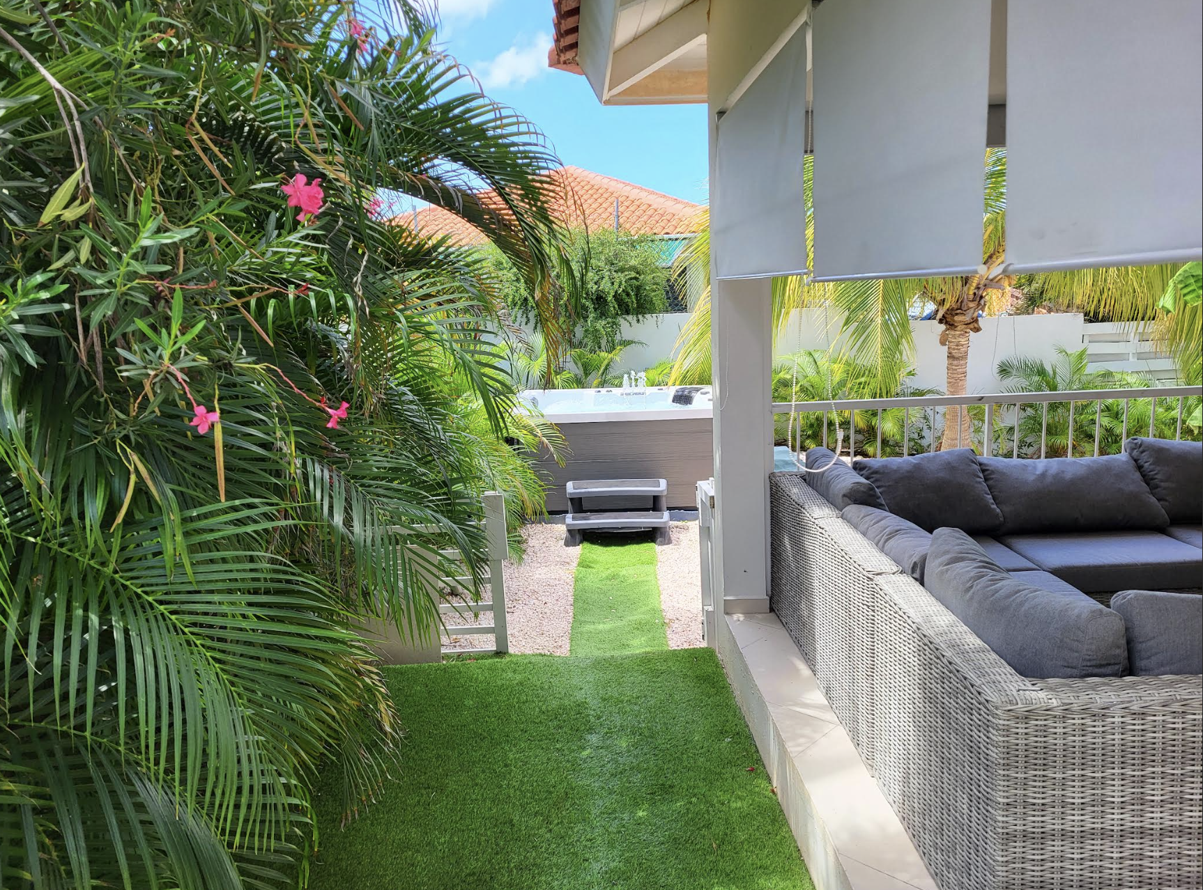 Marbella Estate Jan Thiel fully furnished - gated community - Jacuzzi - puclic Pool - Include garden maintenance Marbella Estate Jan Thiel fully furnished - gated community - Jacuzzi - puclic Pool - Include garden maintenance