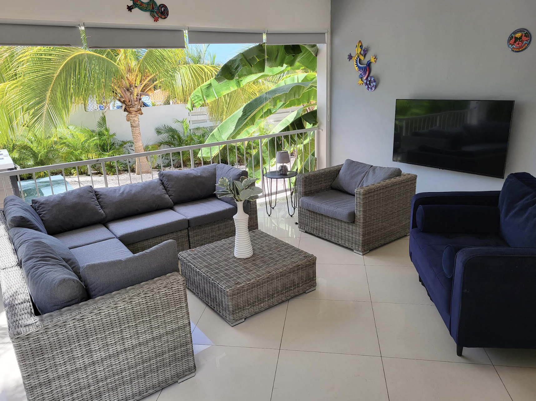 Marbella Estate Jan Thiel fully furnished - gated community - Jacuzzi - puclic Pool - Include garden maintenance Marbella Estate Jan Thiel fully furnished - gated community - Jacuzzi - puclic Pool - Include garden maintenance